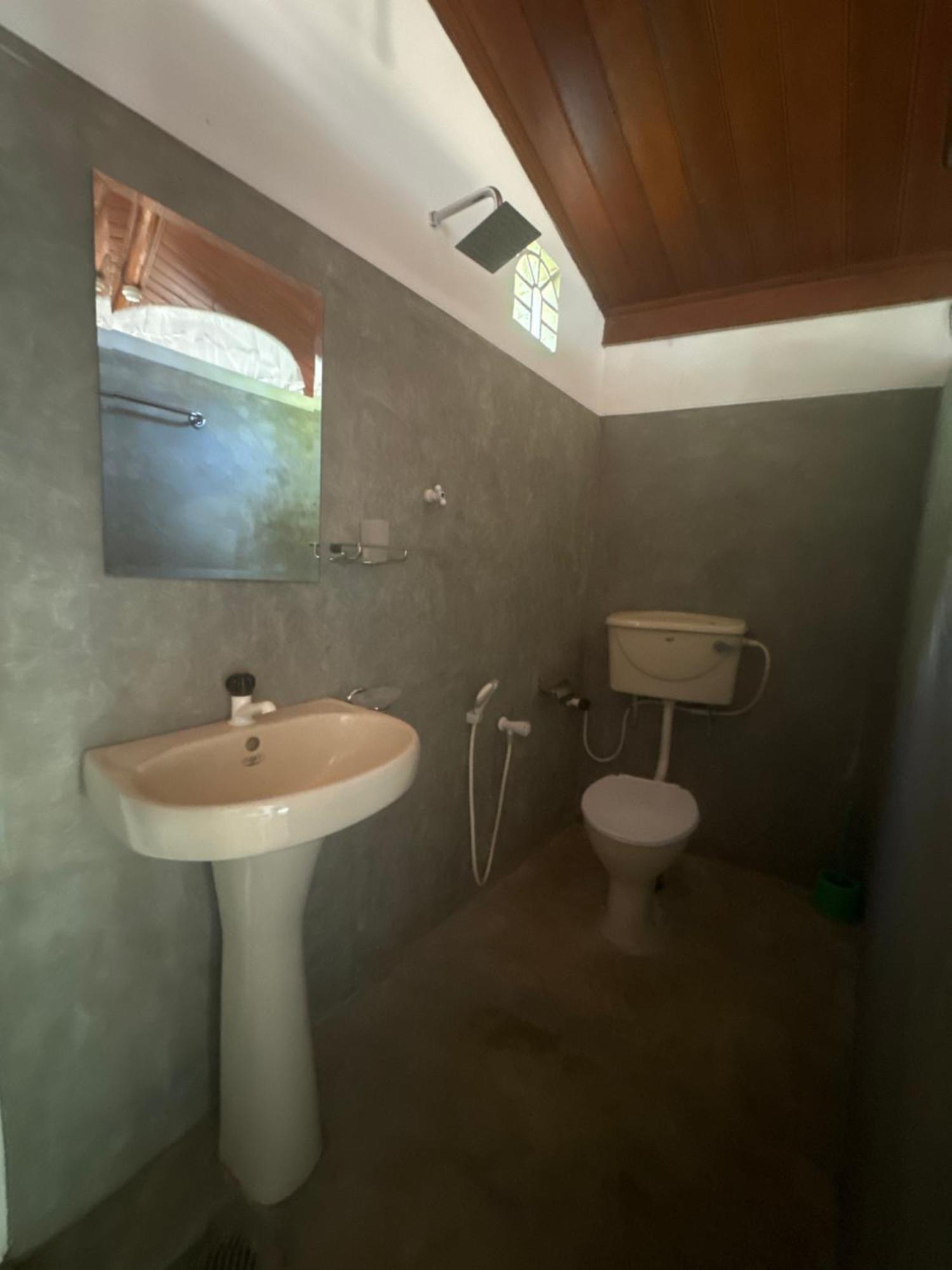 Sabine Holiday Resort And Restaurant 马特勒 外观 照片
